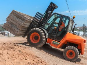 OPERADOR DE GRÚA HORQUILLA